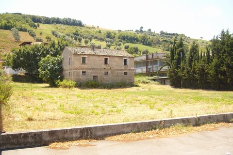 Helårsgrund i Colonnella, Teramo, Colonnella - € 300.000 | Ref: ter255 - foto 17