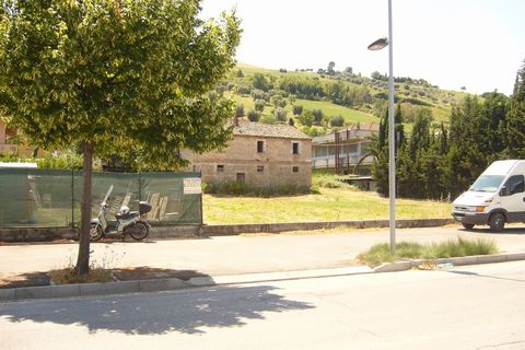 Helårsgrund i Colonnella, Teramo, Colonnella - € 300.000 | Ref: ter255 - foto 21