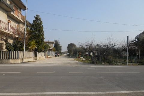 Helårsgrund i Monteprandone, Ascoli Piceno, Monteprandone - € 90.000 | Ref: ter23 - foto 5