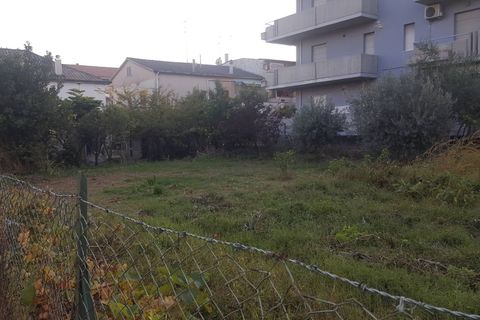 Helårsgrund i Martinsicuro, Teramo, Martinsicuro - € 250.000 | Ref: ter48 - foto 3