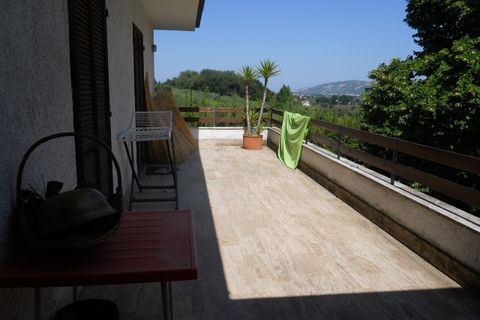 Villa i Spinetoli, Ascoli Piceno, Spinetoli - € 580.000 | Ref: cas832 - foto 15