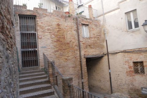 Villa i Monteprandone, Ascoli Piceno, Monteprandone - € 135.000 | Ref: cas590 - foto 2