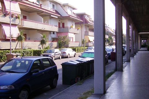 Erhvervsejendom i Martinsicuro, Teramo, Martinsicuro - € 100.000 | Ref: loc593 - foto 2