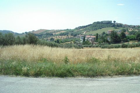 Helårsgrund i Colonnella, Teramo, Colonnella - € 320.000 | Ref: ter188 - foto 1