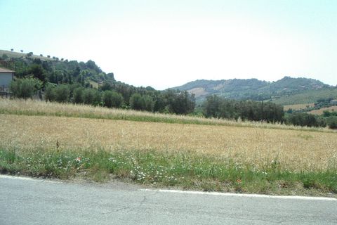 Helårsgrund i Colonnella, Teramo, Colonnella - € 320.000 | Ref: ter188 - foto 3