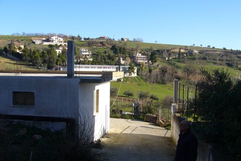 Helårsgrund i Colonnella, Teramo, Colonnella - € 110.000 | Ref: ter25 - foto 5