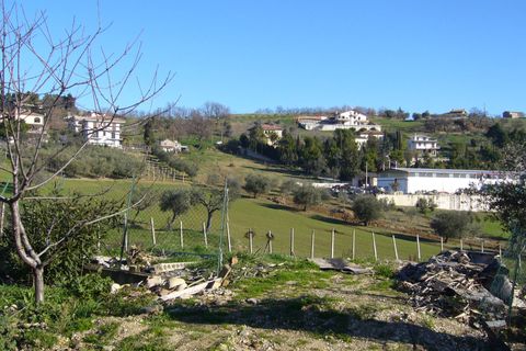 Helårsgrund i Colonnella, Teramo, Colonnella - € 110.000 | Ref: ter25 - foto 7