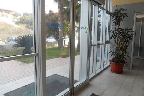 Erhvervsejendom i Grottammare, Ascoli Piceno, Grottammare - € 1.900.000 | Ref: cap120 - foto 7