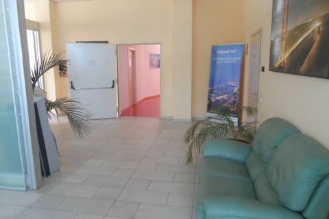 Erhvervsejendom i Grottammare, Ascoli Piceno, Grottammare - € 1.900.000 | Ref: cap120 - foto 8
