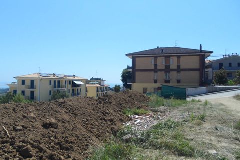 Helårsgrund i Monteprandone, Ascoli Piceno, Monteprandone - € 540.000 | Ref: ter134 - foto 5