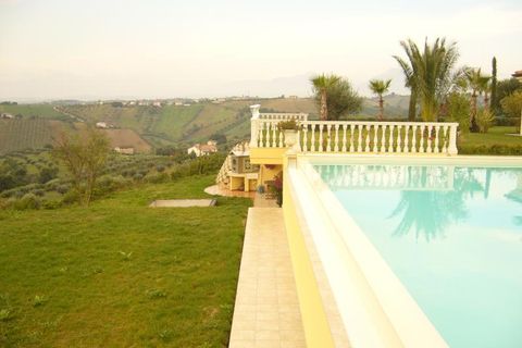 Villa i Colonnella, Teramo, Colonnella - € 800.000 | Ref: cas69 - foto 12