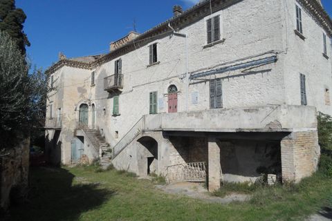 Herregård i Monteprandone, Ascoli Piceno, Monteprandone - € 600 000 | Ref: cas28 - foto 5