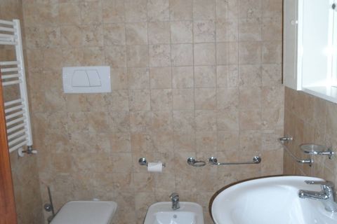 Erhvervsejendom i Monteprandone, Ascoli Piceno, Monteprandone - € 152.000 | Ref: loc151 - foto 6