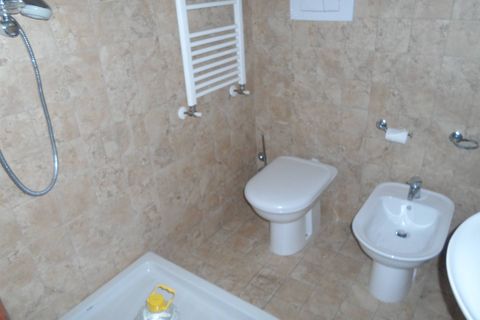 Erhvervsejendom i Monteprandone, Ascoli Piceno, Monteprandone - € 152.000 | Ref: loc151 - foto 9