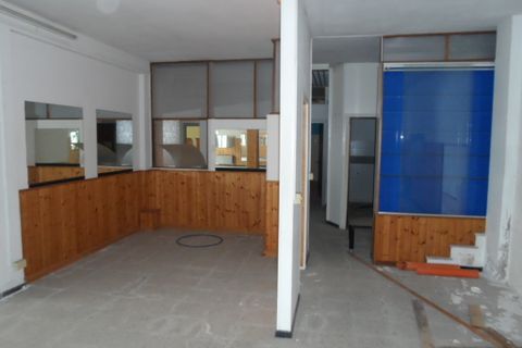 Erhvervsejendom i Grottammare, Ascoli Piceno, Grottammare - € 350.000 | Ref: loc1999 - foto 3