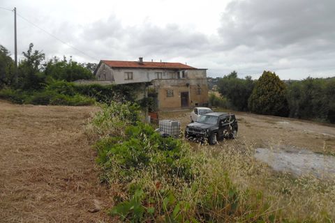 Landejendom i Monteprandone, Ascoli Piceno, Monteprandone - € 220.000 | Ref: cas382 - foto 2