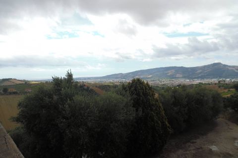 Landejendom i Monteprandone, Ascoli Piceno, Monteprandone - € 220.000 | Ref: cas382 - foto 8