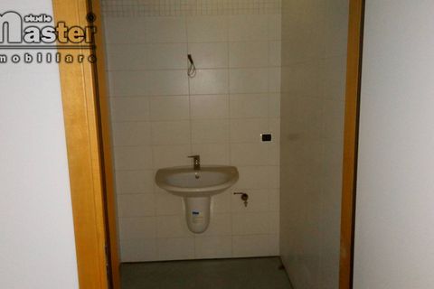 Erhvervsejendom i Spresiano, Treviso, Spresiano - € 135.000 | Ref: u109v - foto 7