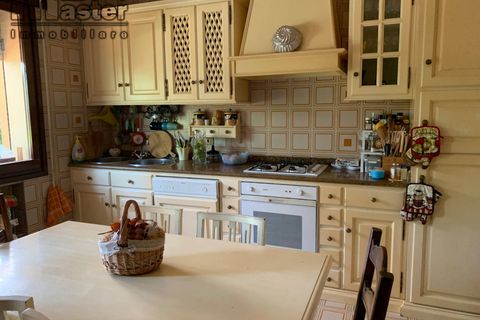 Villa i Treviso, Treviso, Treviso - € 450.000 | Ref: V238 - foto 2