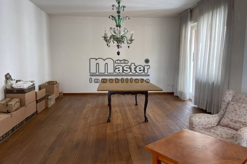 Appartement in Treviso, Treviso, Treviso - € 595.000 | Ref: Q398 - foto 14