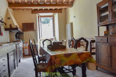 Leilighet i Comunanza, Ascoli Piceno, Comunanza - € 200 000 | Ref: 113146 - foto 5
