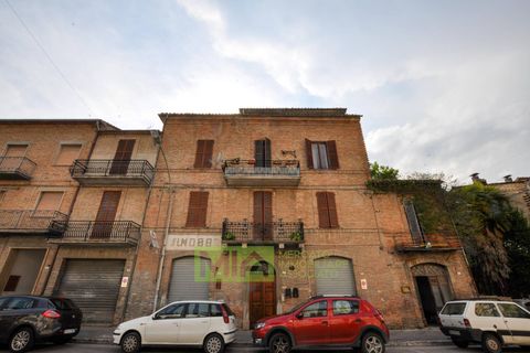 Leilighet i Comunanza, Ascoli Piceno, Comunanza - € 130 000 | Ref: 113179 - foto 19
