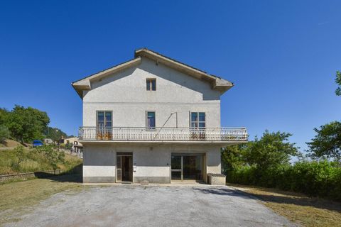 Landejendom i Montefalcone Appennino, Fermo, Montefalcone Appennino - € 138.000 | Ref: 113424 - foto 1