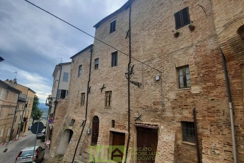 Villa i Carassai, Ascoli Piceno, Carassai - € 30.000 | Ref: 113541 - foto 1