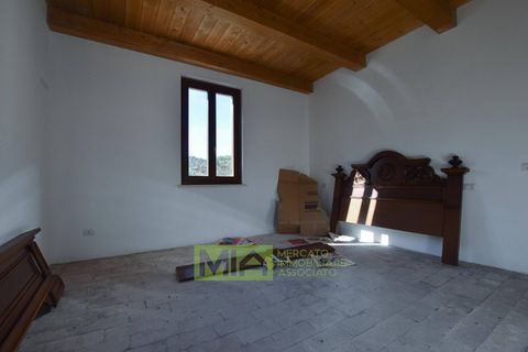 Leilighet i Comunanza, Ascoli Piceno, Comunanza - € 120 000 | Ref: 113654 - foto 7