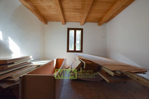 Leilighet i Comunanza, Ascoli Piceno, Comunanza - € 120 000 | Ref: 113654 - foto 11