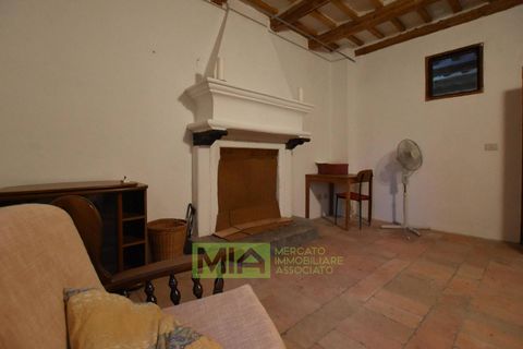 Landejendom i Comunanza, Ascoli Piceno, Comunanza - € 85.000 | Ref: 113666 - foto 5