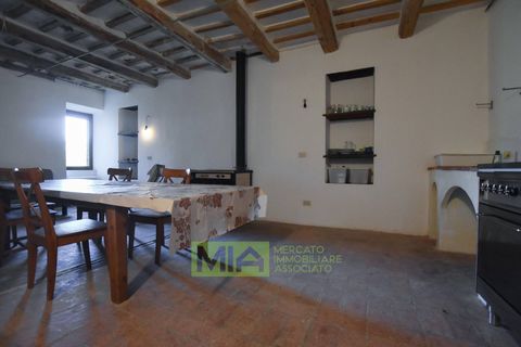 Landejendom i Comunanza, Ascoli Piceno, Comunanza - € 85.000 | Ref: 113666 - foto 11