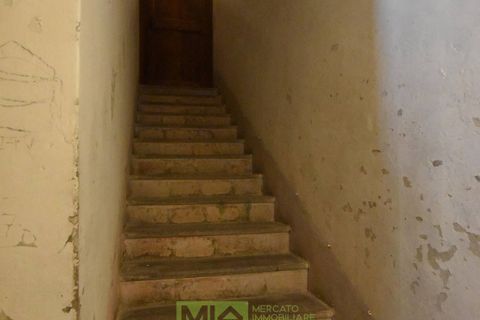 Landejendom i Comunanza, Ascoli Piceno, Comunanza - € 85.000 | Ref: 113666 - foto 27