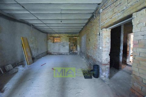 Landejendom i Comunanza, Ascoli Piceno, Comunanza - € 85.000 | Ref: 113666 - foto 28