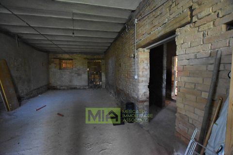 Landejendom i Comunanza, Ascoli Piceno, Comunanza - € 85.000 | Ref: 113666 - foto 29