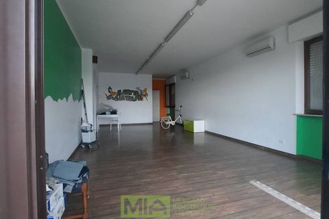 L'establiment comercial a Altidona, Fermo, Altidona - € 500/mes | Ref: 114680 - foto 3