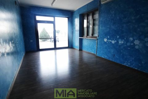 L'establiment comercial a Altidona, Fermo, Altidona - € 500/mes | Ref: 114680 - foto 5