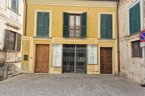 L'establiment comercial a Penne, Pescara, Penne - € 450/mes | Ref: PN0307 - foto 2