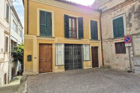 L'establiment comercial a Penne, Pescara, Penne - € 450/mes | Ref: PN0307 - foto 4