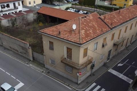 Erhvervsejendom i Busto Arsizio, Varese, Busto Arsizio - € 300.000 | Ref: 411 - foto 17