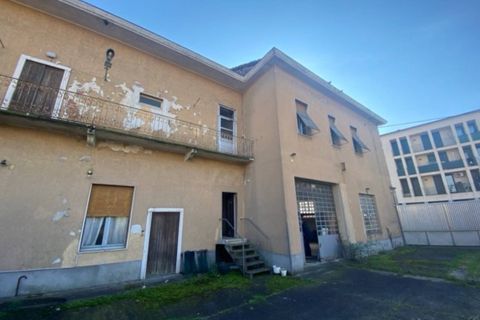 Erhvervsejendom i Busto Arsizio, Varese, Busto Arsizio - € 300.000 | Ref: 411 - foto 22