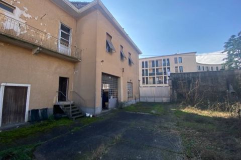 Erhvervsejendom i Busto Arsizio, Varese, Busto Arsizio - € 300.000 | Ref: 411 - foto 23