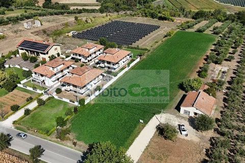 Helårsgrund i Rosciano, Pescara, Rosciano - € 129.000 | Ref: D 386 - foto 2