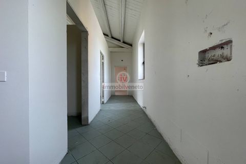 Erhvervsejendom i Lonigo, Vicenza, Lonigo - € 800.000 | Ref: 778 - foto 19
