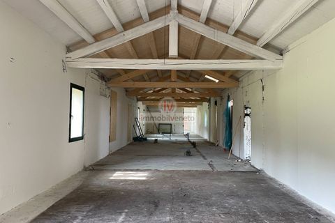 Erhvervsejendom i Lonigo, Vicenza, Lonigo - € 800.000 | Ref: 778 - foto 21