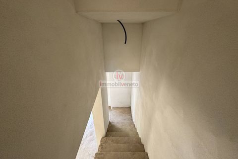 Villa i Lonigo, Vicenza, Lonigo - € 375.000 | Ref: 810 - foto 11