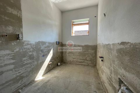 Villa i Lonigo, Vicenza, Lonigo - € 375.000 | Ref: 810 - foto 19