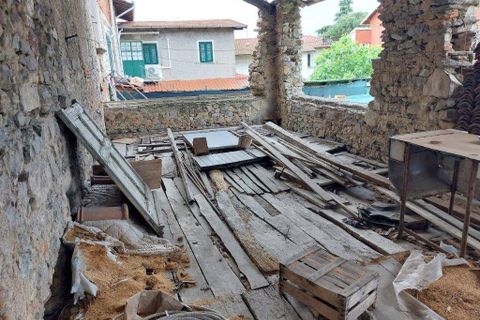 Villa i Laveno-Mombello, Varese, Laveno-Mombello - € 59.000 | Ref: 512-2024 - foto 12