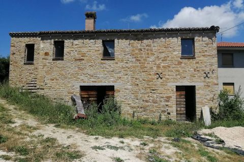 Landejendom i Apiro, Macerata, Apiro - € 40.000 | Ref: CC82 - foto 1