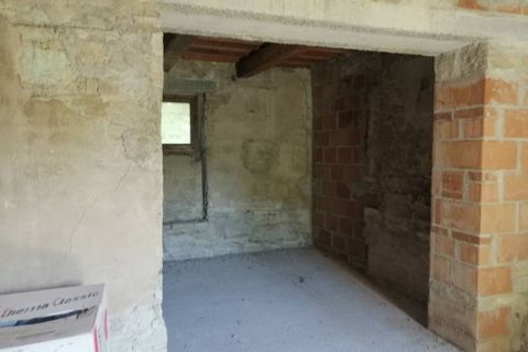 Landejendom i Apiro, Macerata, Apiro - € 40.000 | Ref: CC82 - foto 8